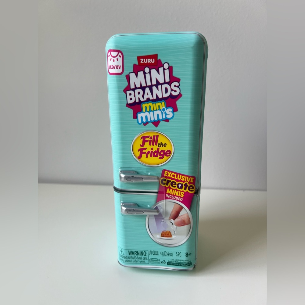 ZURU Mini Brands Mini Fridge Playset with Exclusive Minis – Fill the Fridge
